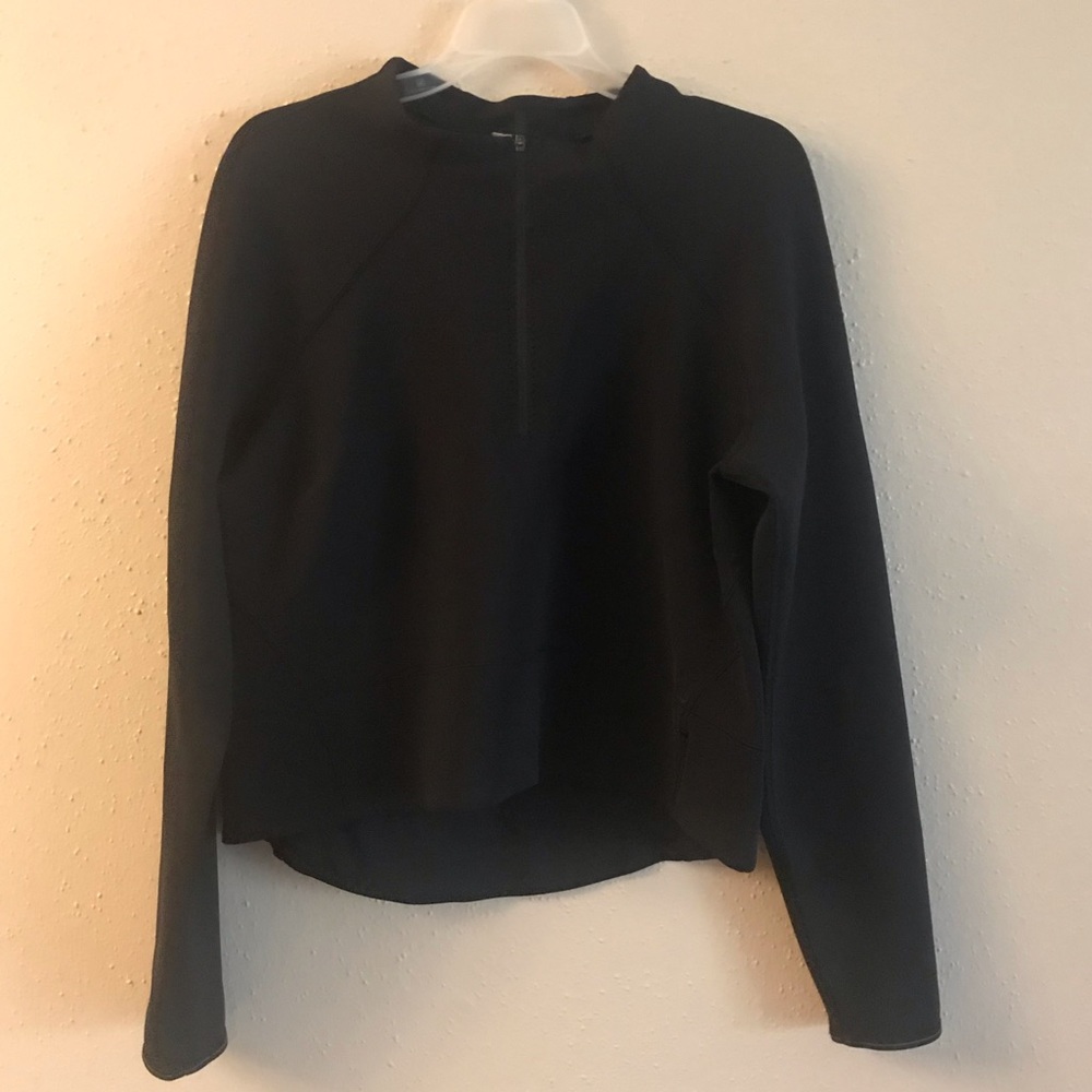 Lululemon black half zipper crewneck
